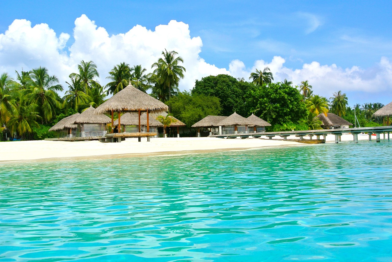 Eriyadu Island Resort Maldives