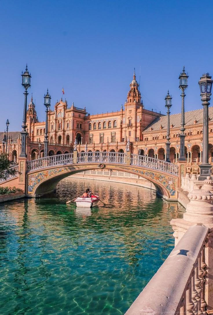 Caceres/Cordoba & Seville Tour